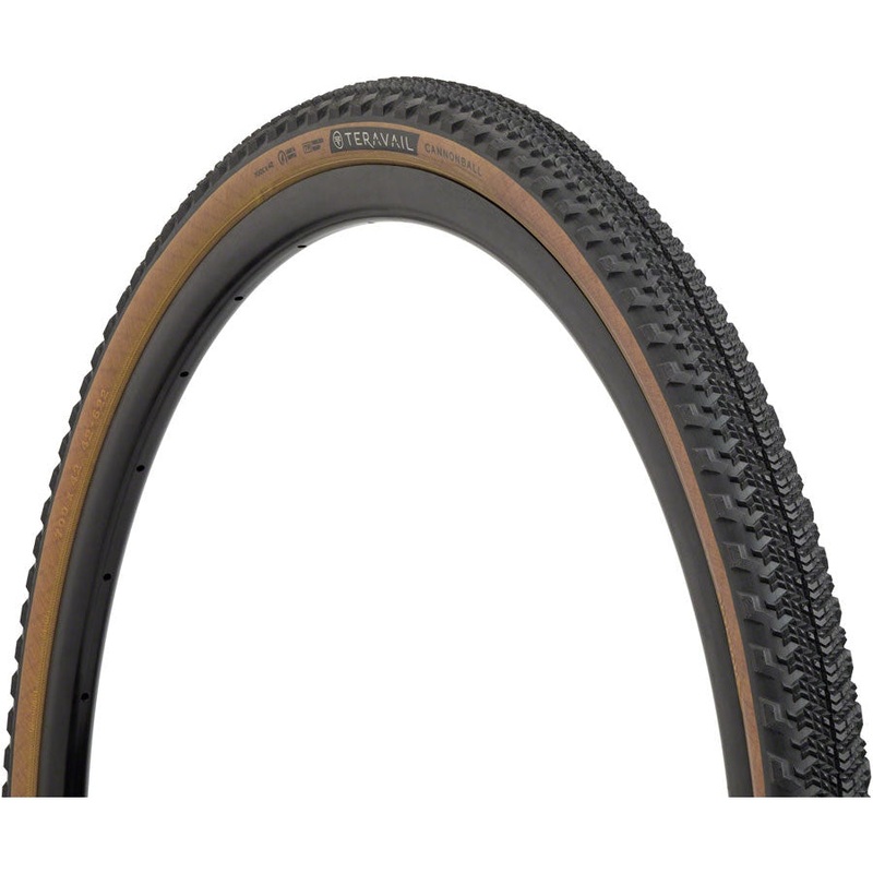 Cannonball Tire – 700 x 42 – Tubeless Folding Tan Durable Fast Compound