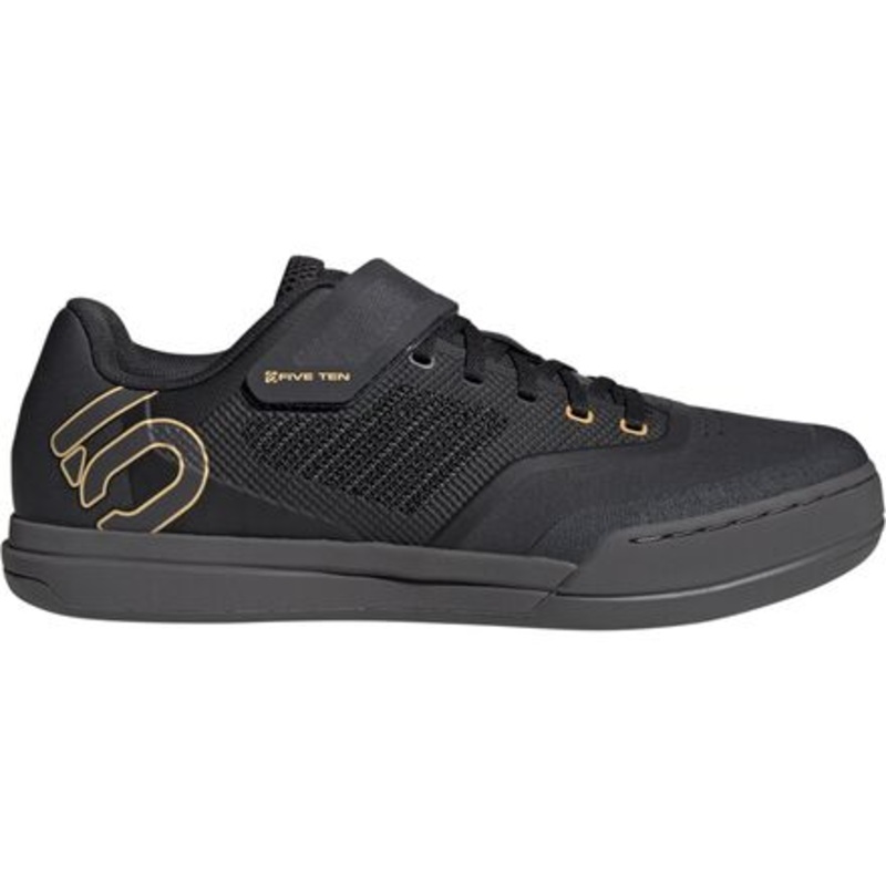 Hellcat Pro Cycling Shoe|Carbon/Charcoal/Oat|Core Black/Core Black/Red|Ftwr White/Ftwr White/Core Black|Men&apos;s 11.0/Women&apos;s 12.0|Men&apos;s 7.5/Women&apos;s 8.5|Men&apos;s 9.0/Women&apos;s 10.0|Men&apos;s 9.5/Women&apos;s 10.5|Men&apos;s 12.0/Wom
