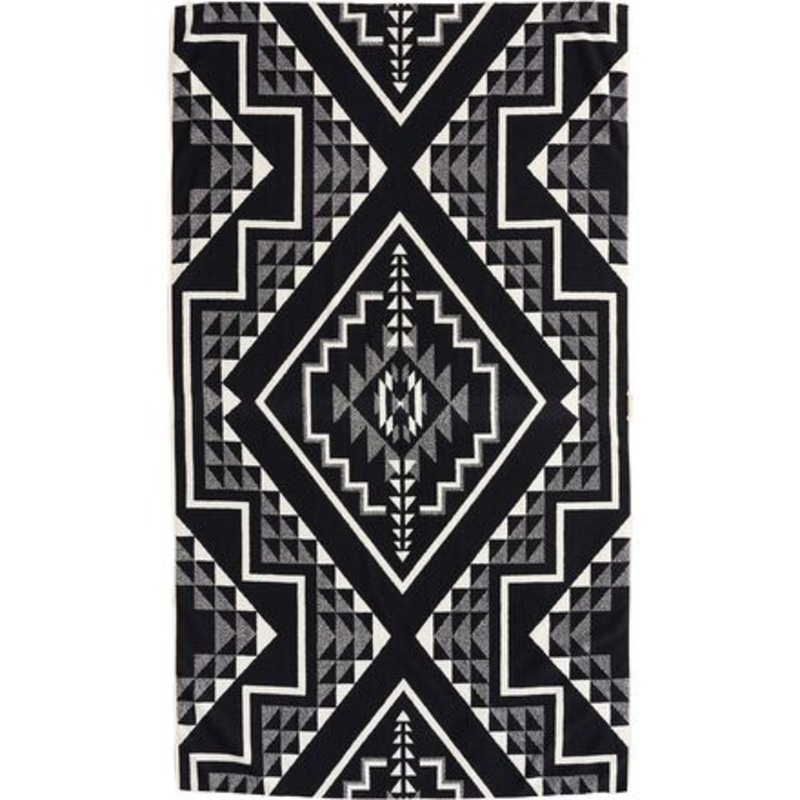 Oversized Jacquard Towel|Oxbow|Chief Joseph Grey|One Size