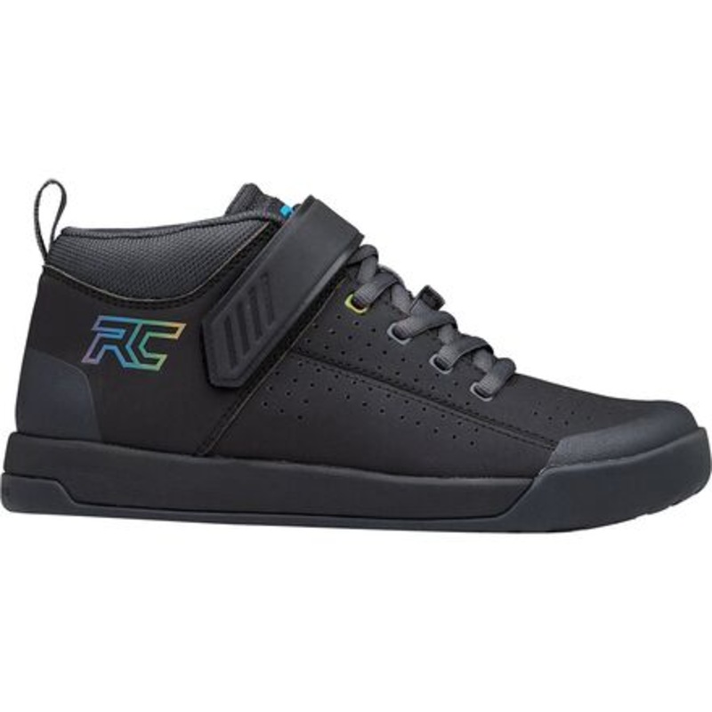 Wildcat Shoe – Women&apos;s|Black|6.5|7.0