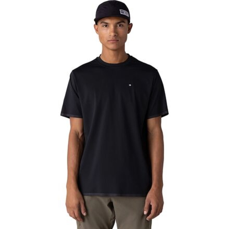 Let&apos;s Go Tech T-Shirt – Men&apos;s