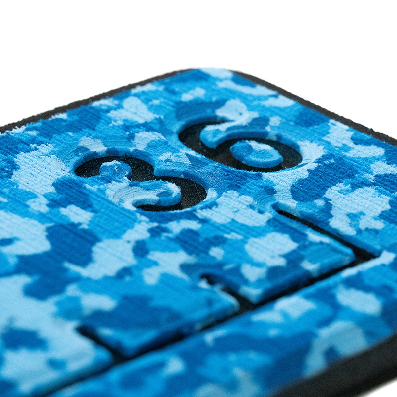SeaDek 36 Routed Ruler  6mm  Brushed Texture  Aqua Camo/Black  Boat Box